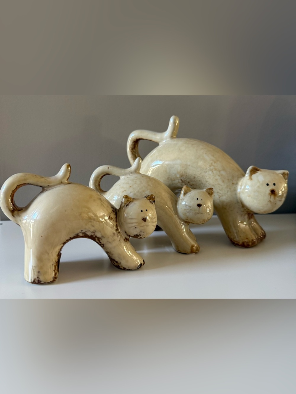 3 Ceramic Decorative Cats 😺, 1 Large, 2 Small, EUC
